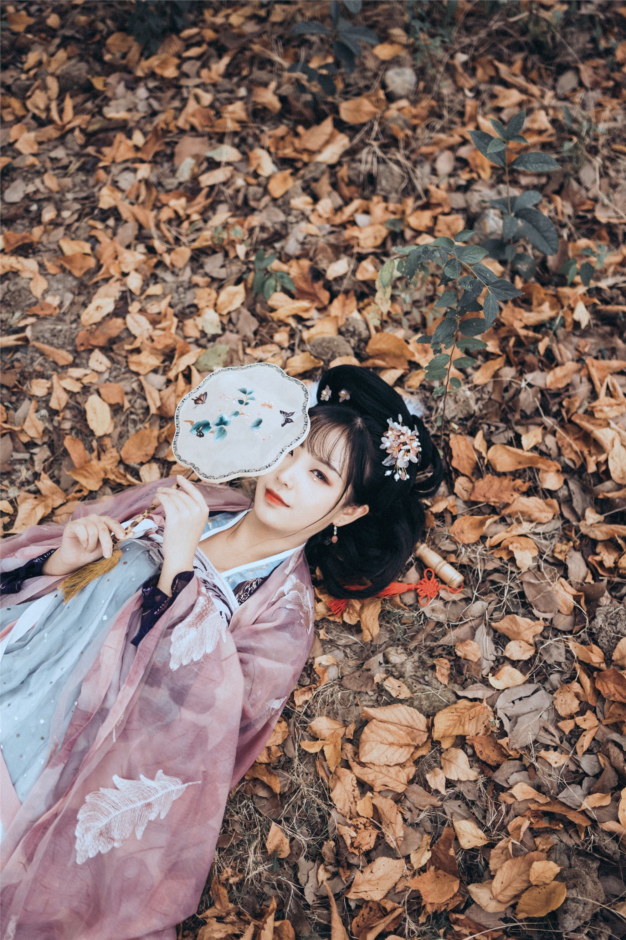 YITUYU艺图语 2021.09.02 幽人独自怜 Seven